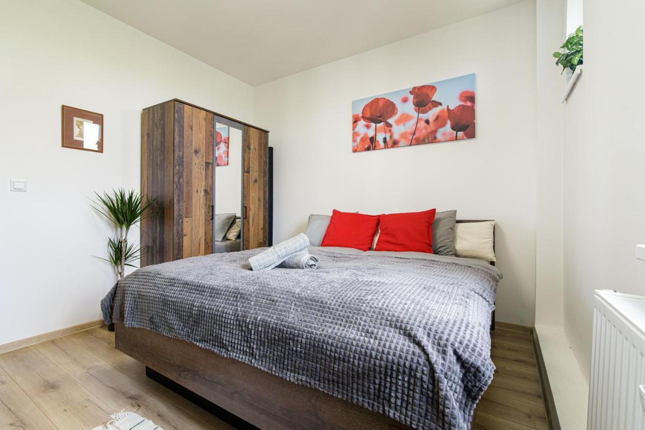 Appartement Stud Mb *